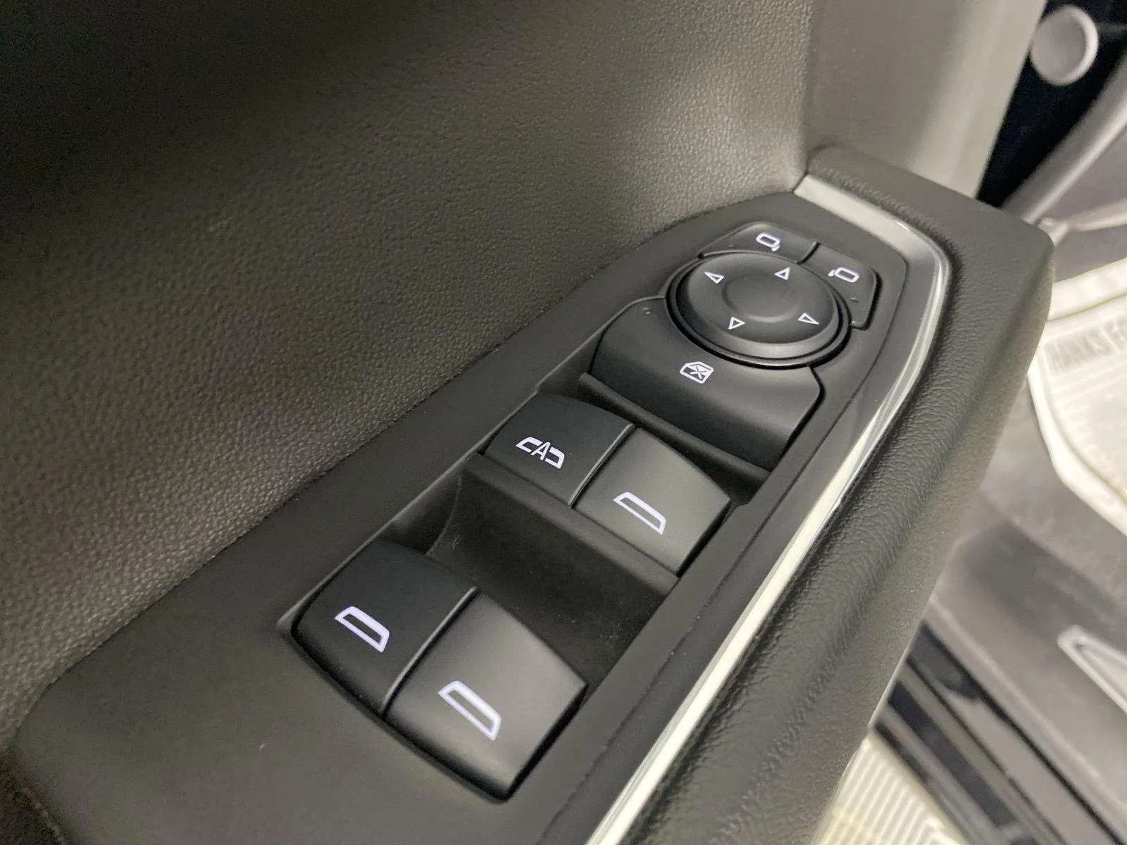 Used 2024 Black Chevrolet LT image 19
