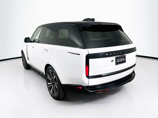 Certified Used 2023  Land Rover SE image 7