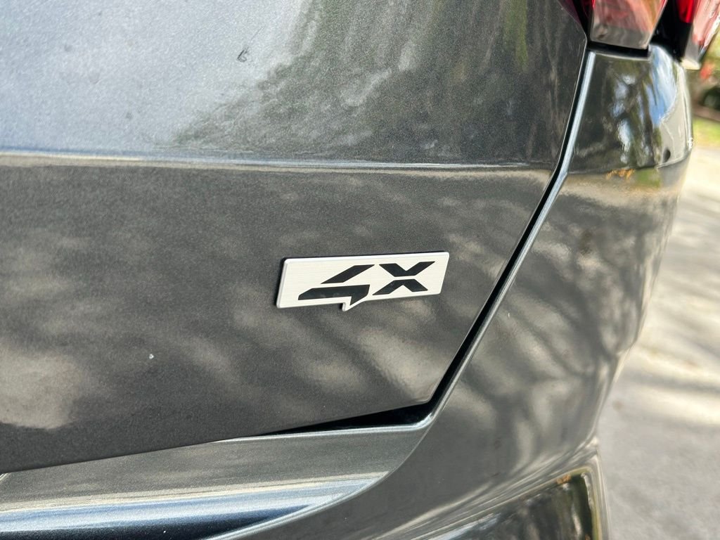 2023 Kia Sorento SX - Photo 32