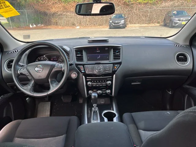 Used 2018 Caspian Blue Nissan SV image 10