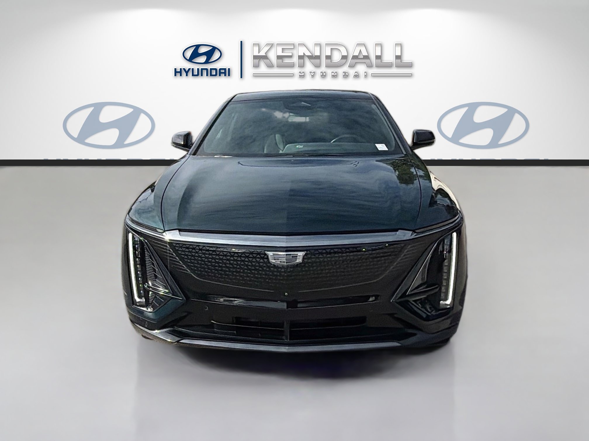 Used 2024 Cadillac LYRIQ Sport 1 with VIN 1GYKPTRK7RZ110962 for sale in Miami, FL
