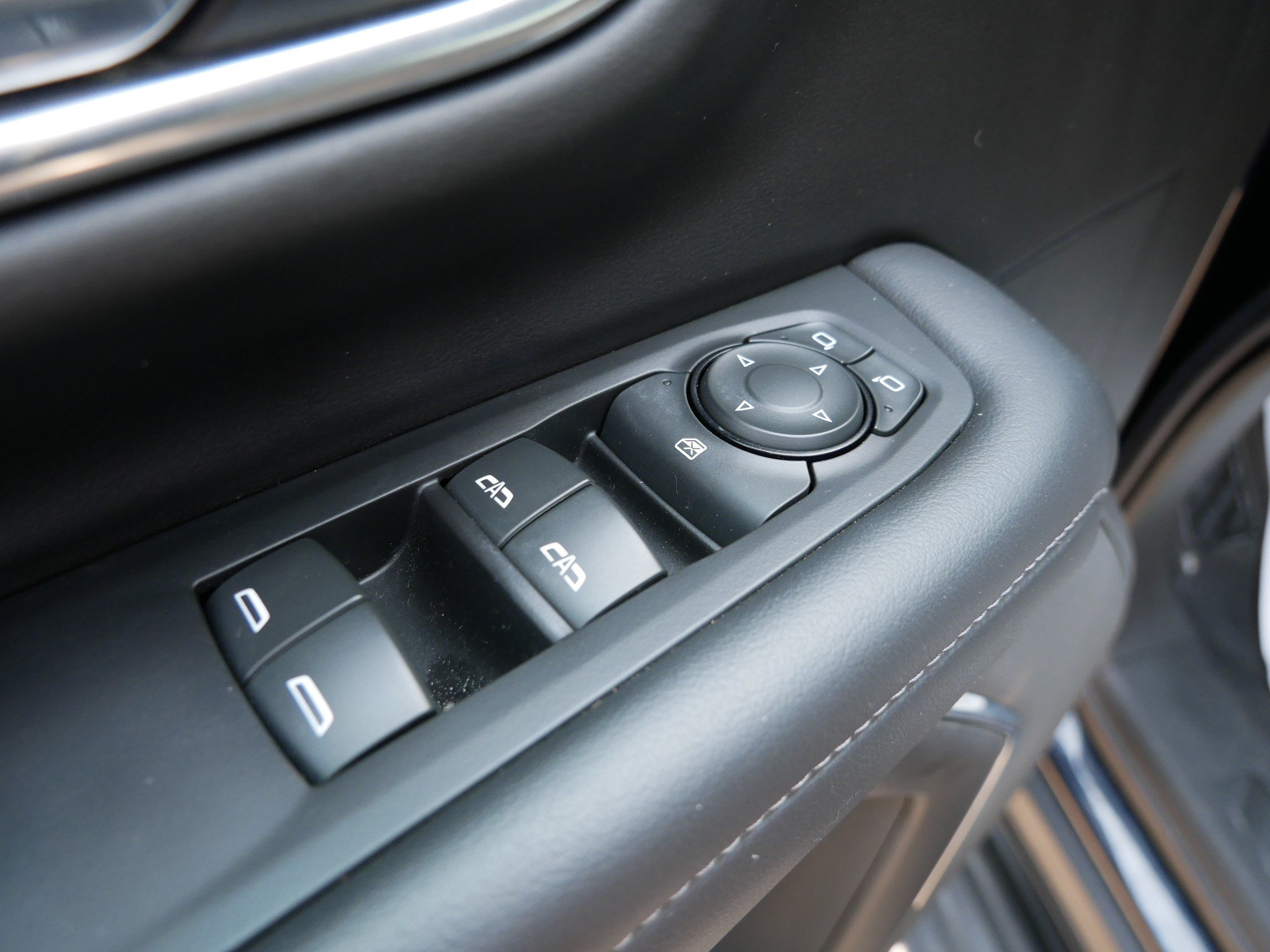 2023 Chevrolet Tahoe LS - Photo 18