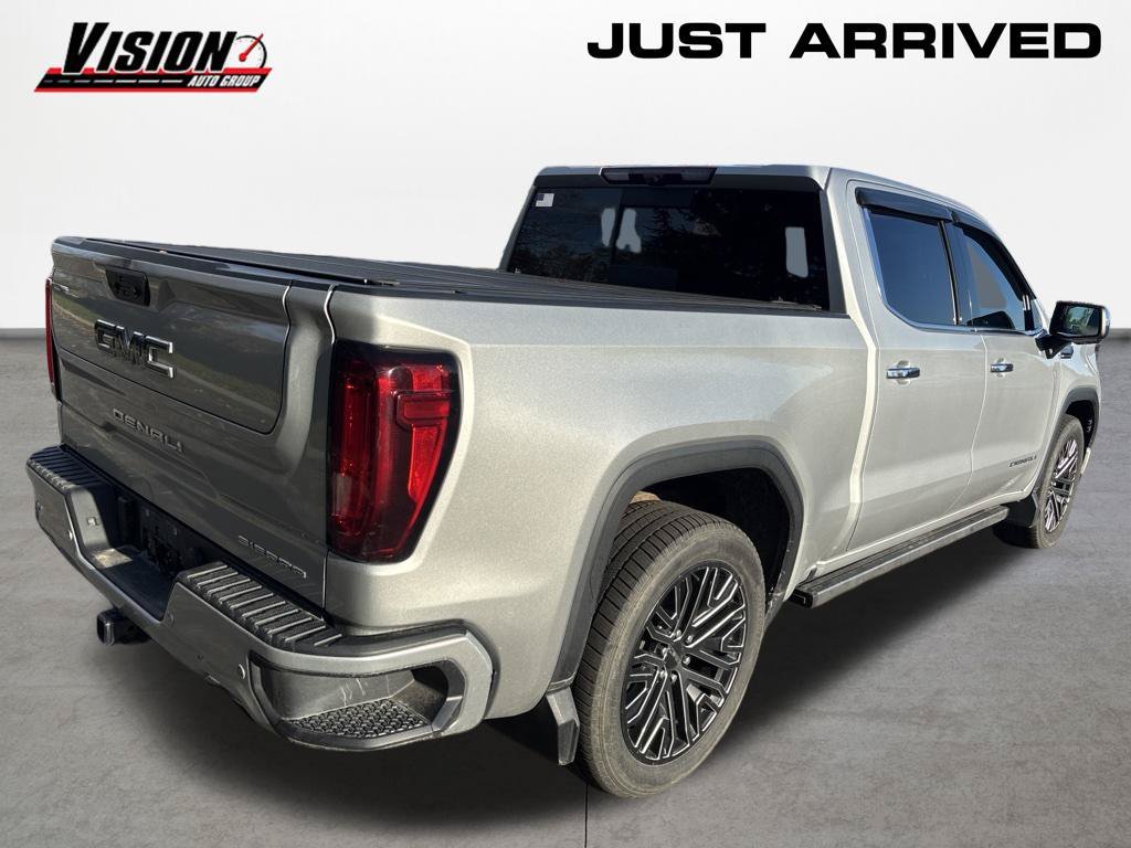 Used 2022 Silver GMC Denali Ultimate image 5
