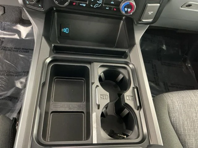 New 2026 Oxford White Ford XLT image 23