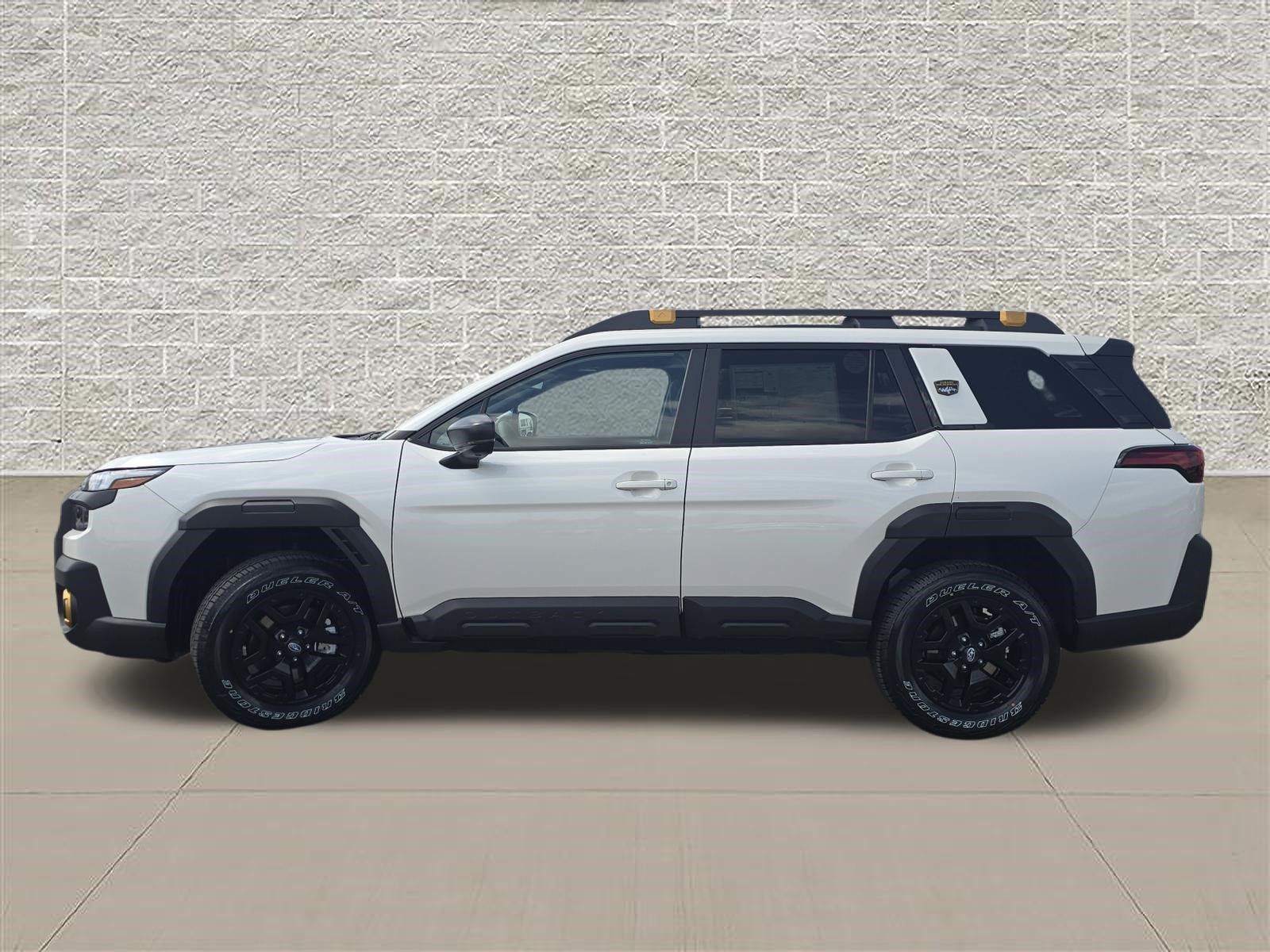 New 2026 CRYSTAL WHITE PEARL Subaru Wilderness image 4