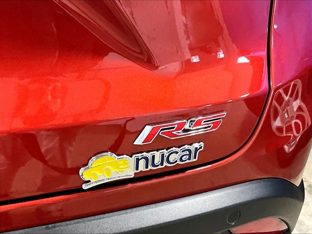 Used 2024 Red Chevrolet 2RS image 27