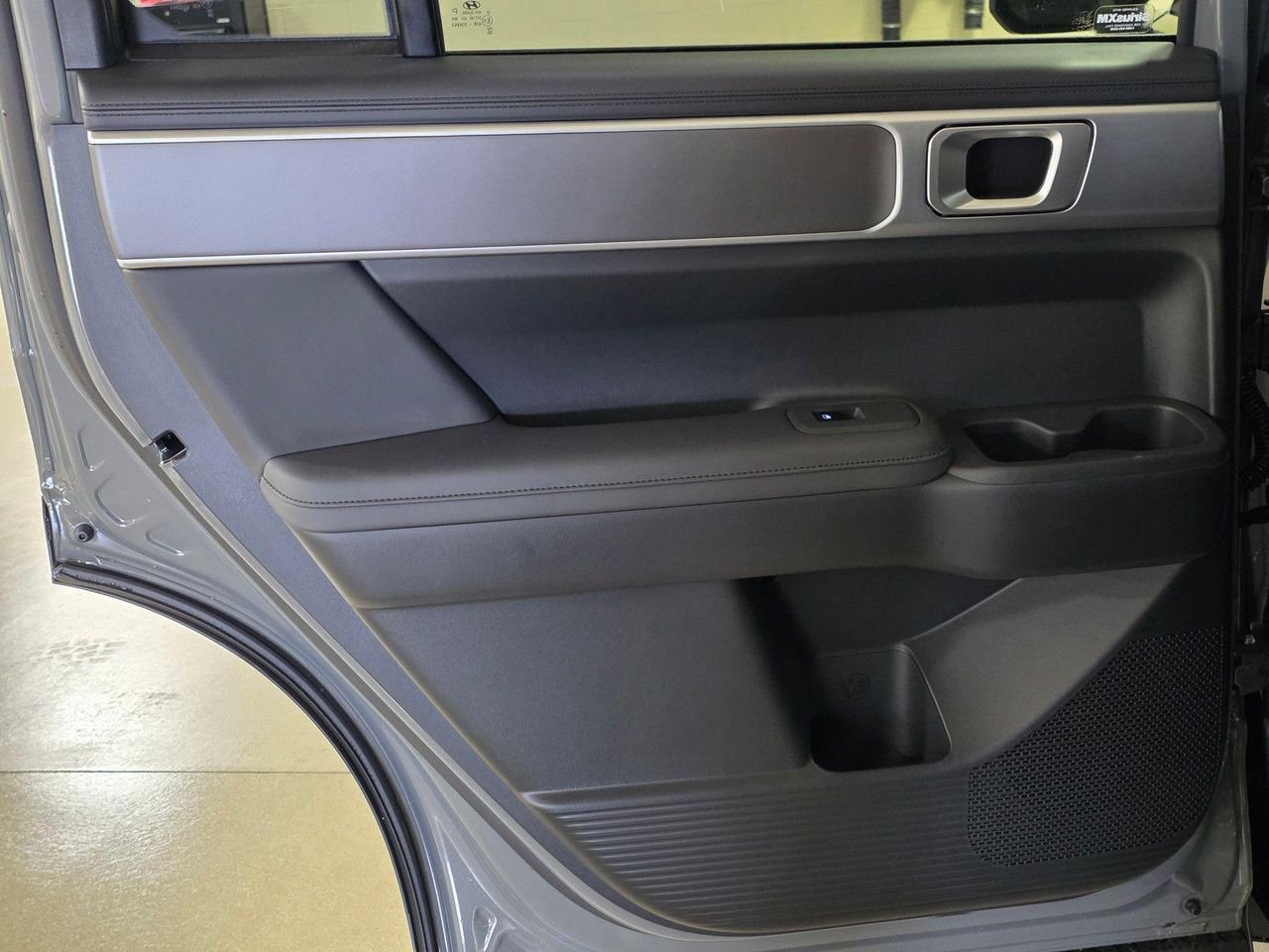 New 2026 Hampton Gray Hyundai SEL FWD image 13