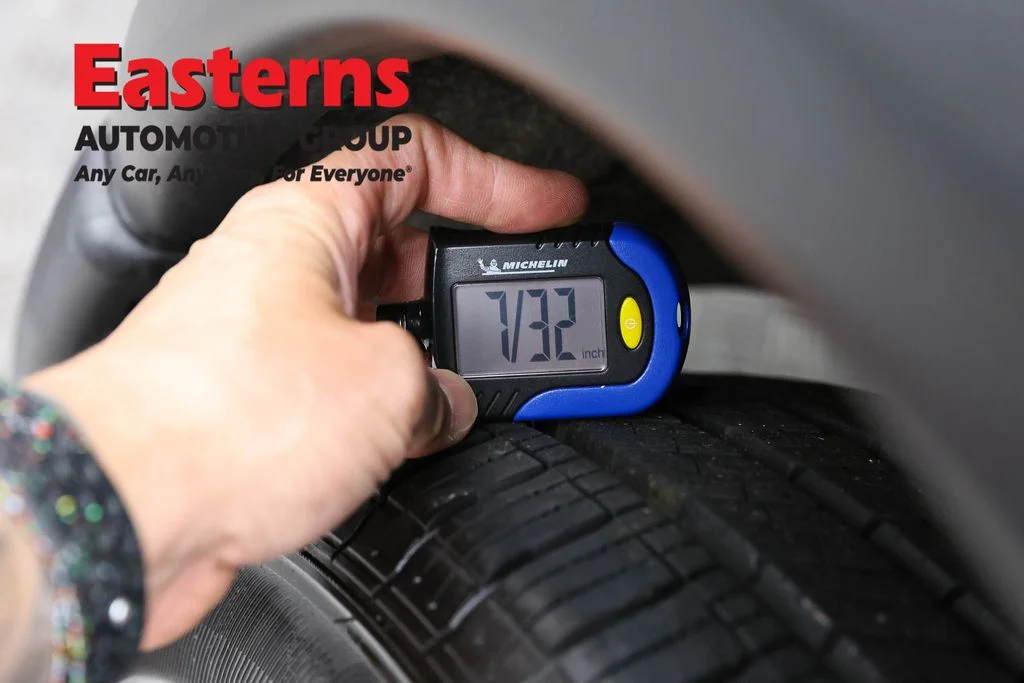 Used 2023 Blue Nissan Platinum image 31