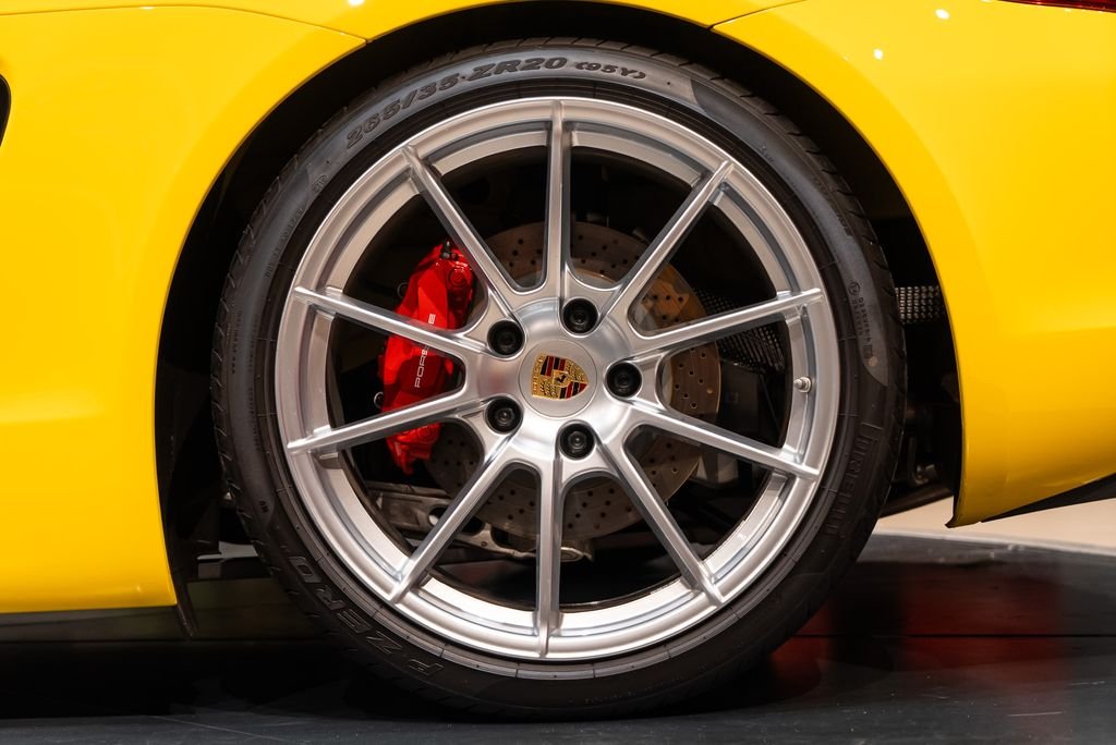 Used 2016 Racing Yellow Porsche Spyder image 13