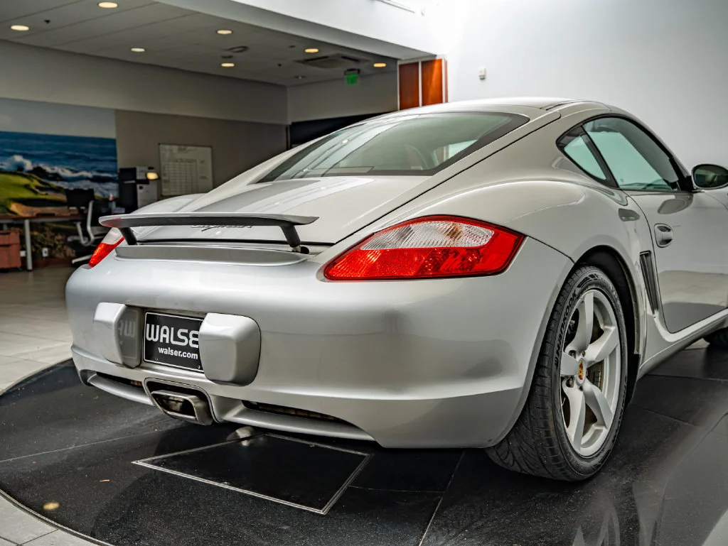 Used 2007 Arctic Silver Metallic Porsche  image 19