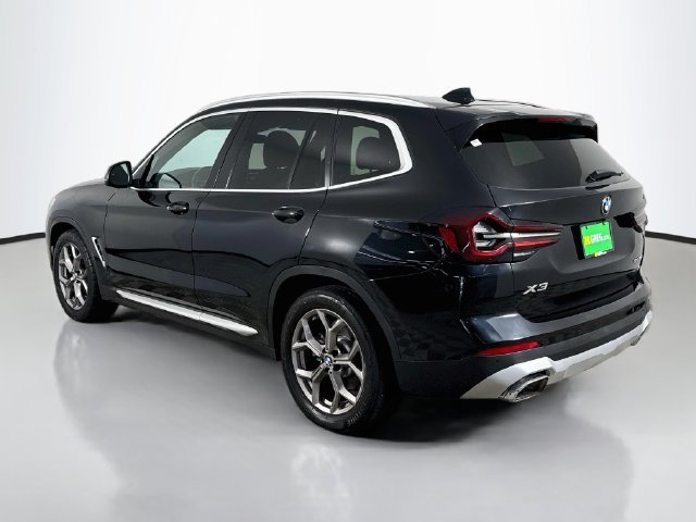 Used 2024 Black Sapphire Metallic BMW sDrive30i image 5