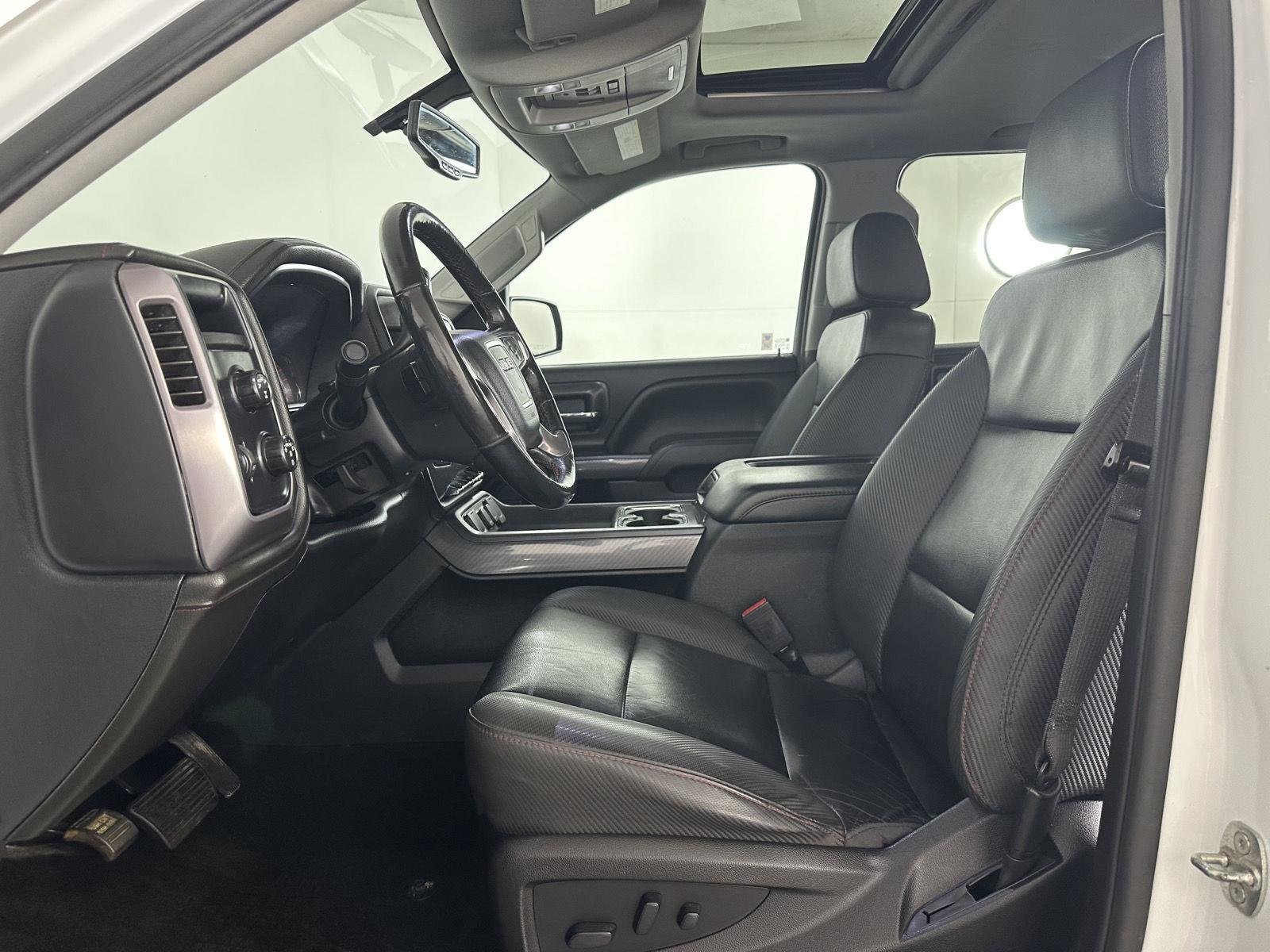 Used 2018 Summit White GMC SLT image 35