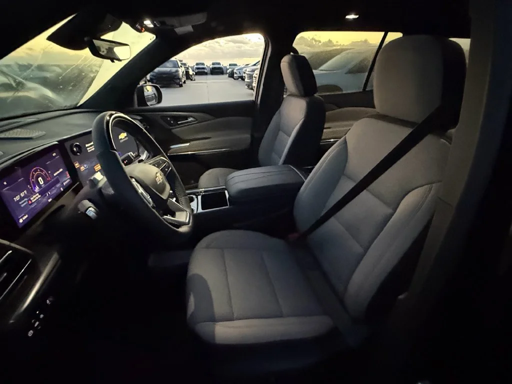 2027 Chevrolet Traverse LT - Photo 10