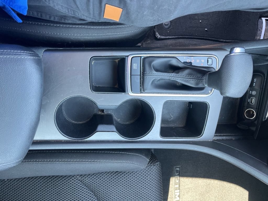 Used 2019 Horizon Blue Kia LX image 19