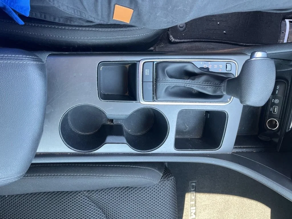 Used 2019 Horizon Blue Kia LX image 19