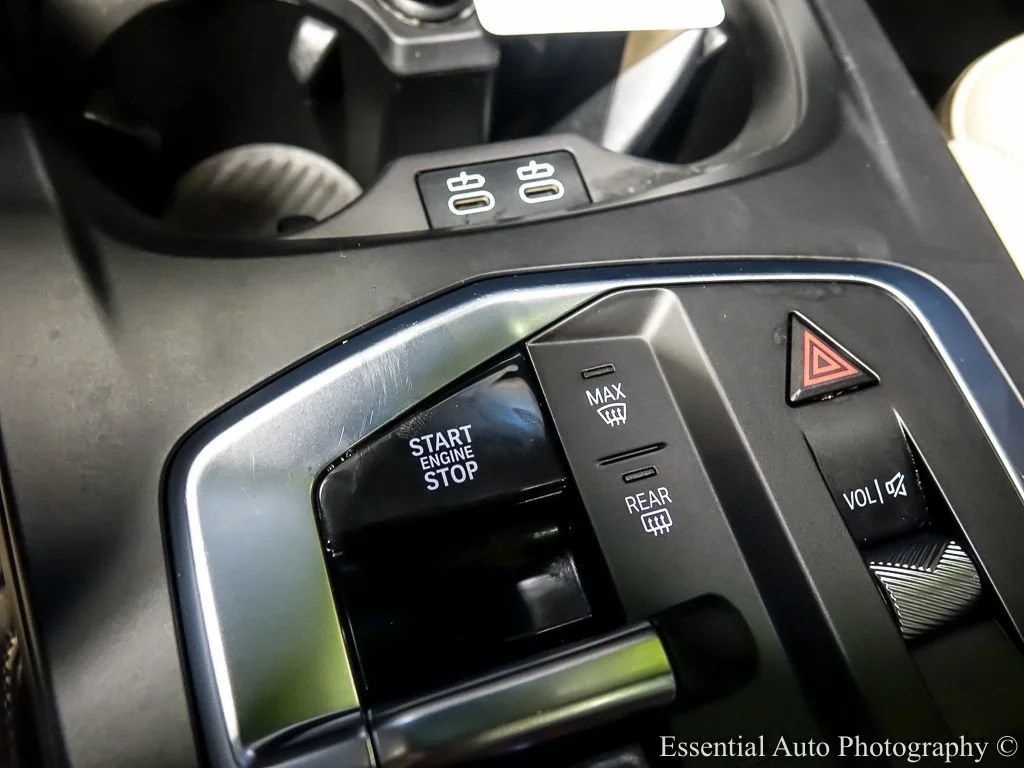 Used 2025 Black BMW xDrive image 21