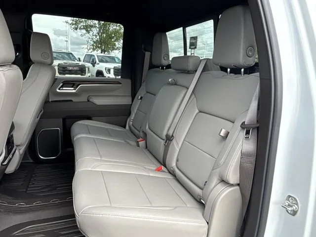 2026 GMC Sierra 2500HD SLT - Photo 21