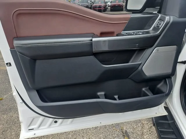 Used 2022 White Ford LARIAT image 11
