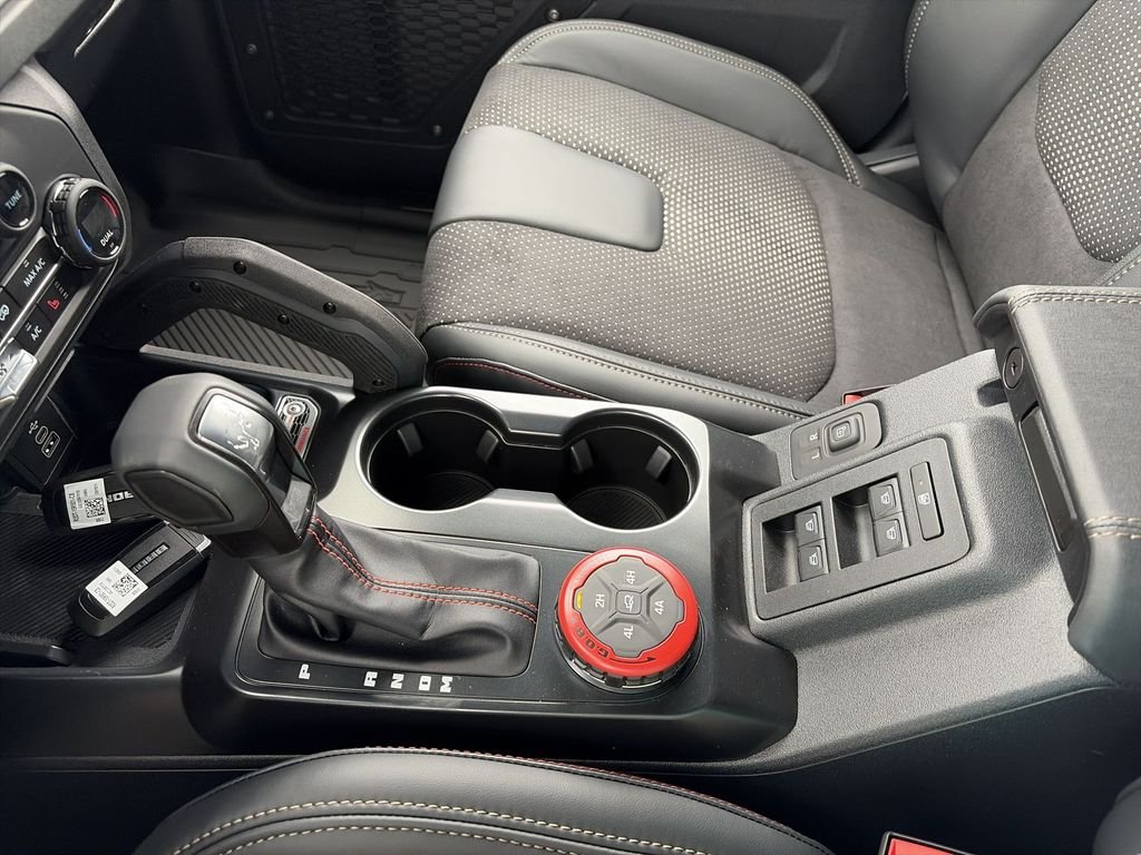 New 2026 White Ford Raptor image 21