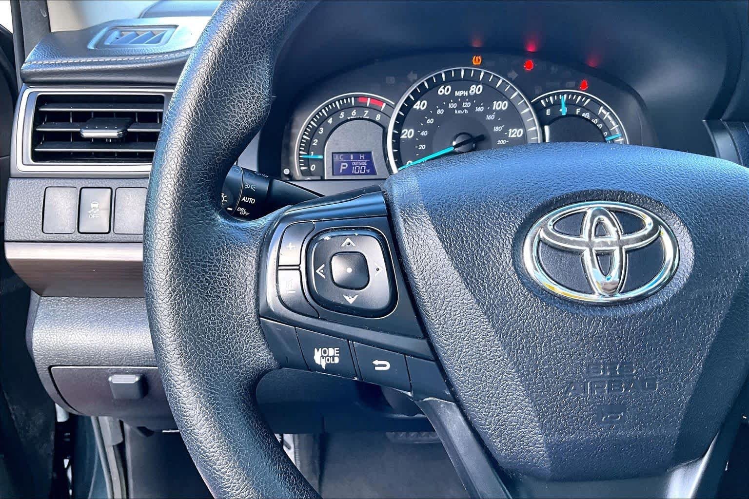 Used 2015 Cosmic Gray Mica Toyota LE image 24