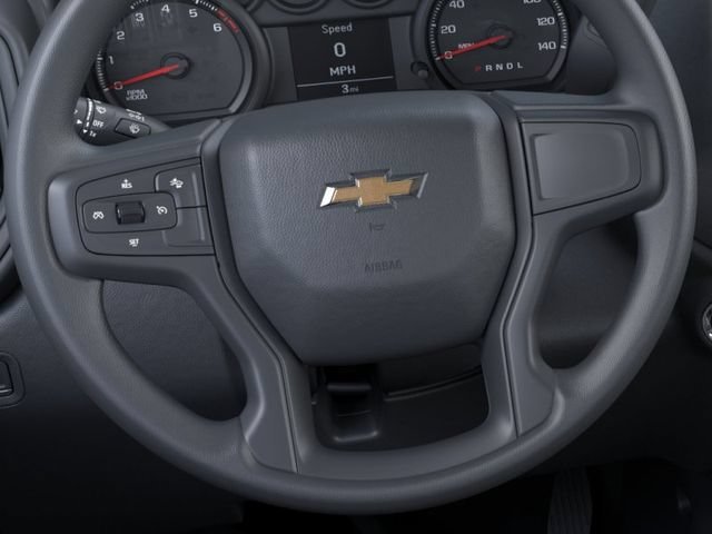 New 2026 Summit White Chevrolet WT image 19