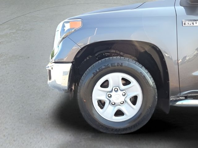 Used 2020 Gray Toyota SR5 image 29