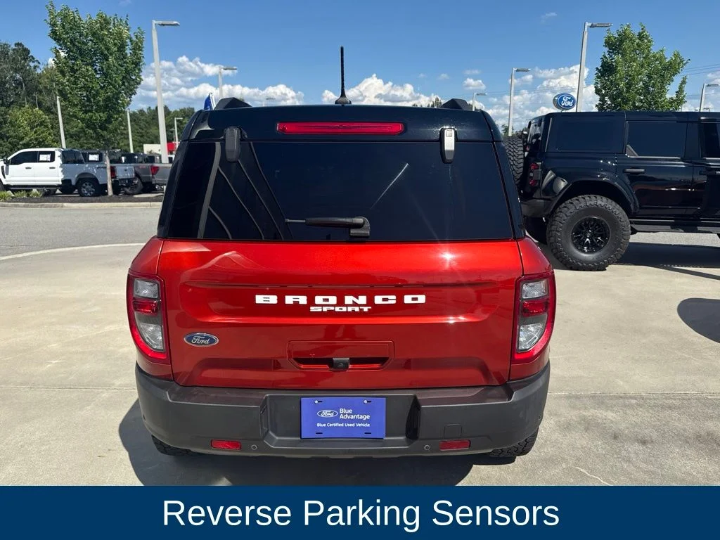Used 2023 Hot Pepper Red Tinted Clearcoat Ford Outer Banks image 5