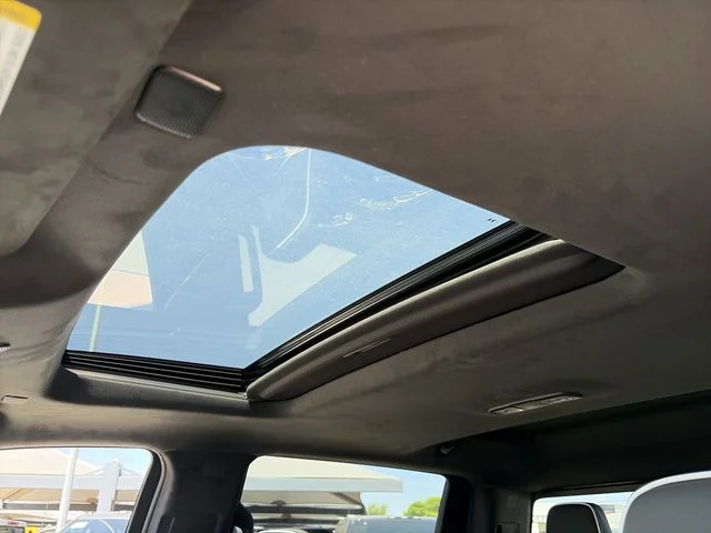 New 2026 White GMC AT4X image 18