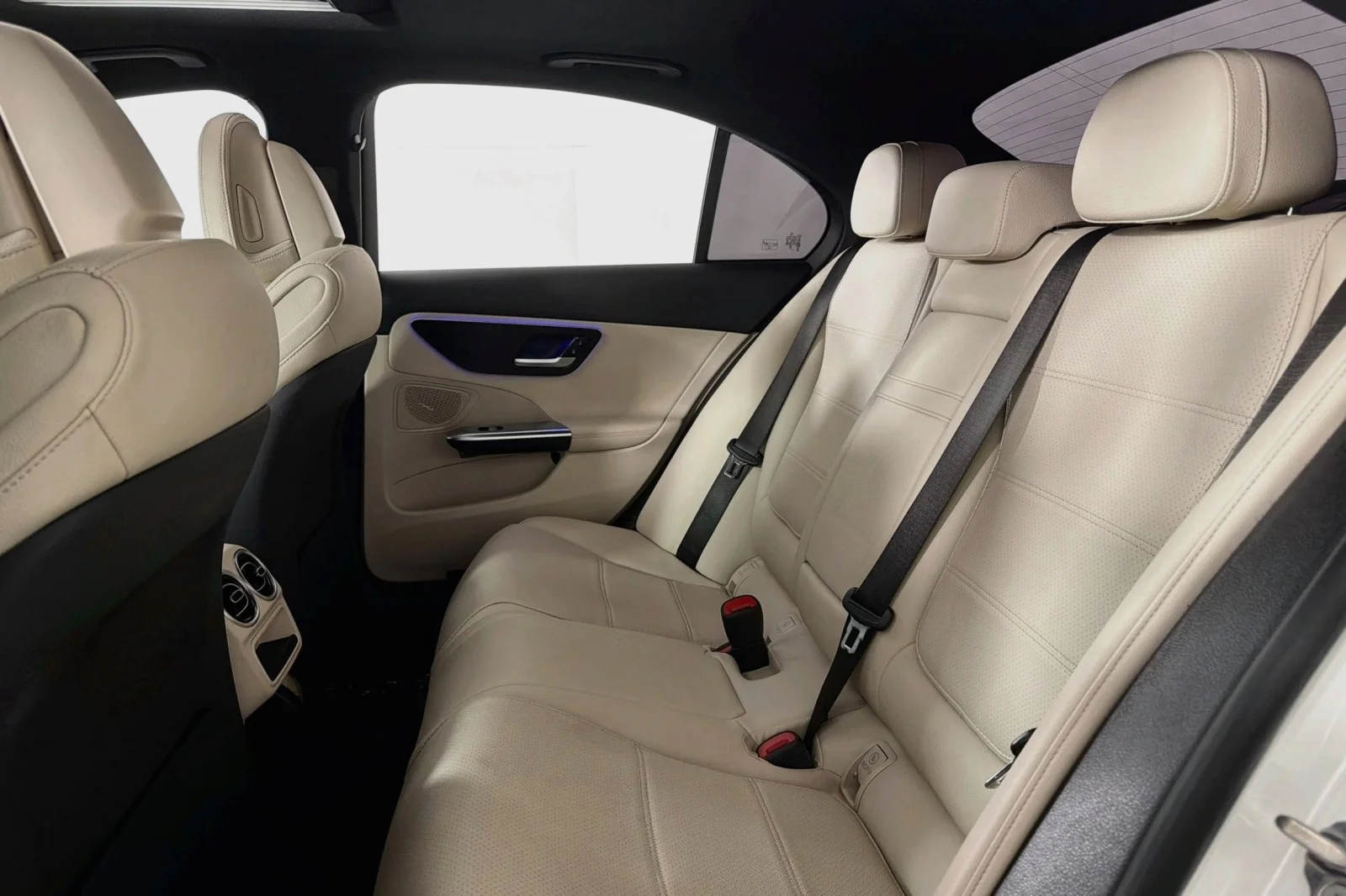Certified Used 2024 Polar White Mercedes-Benz C 300 image 8