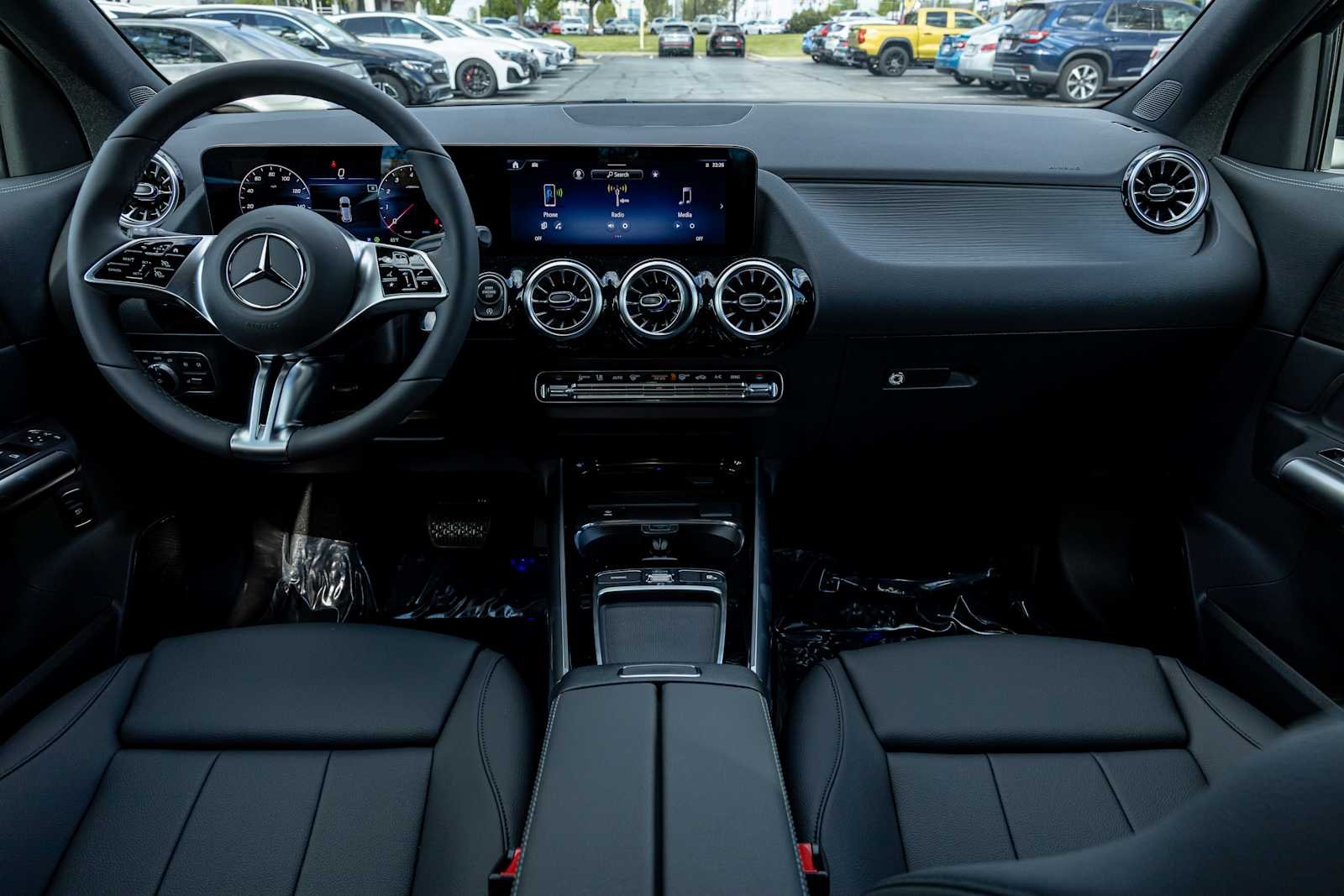 New 2026 Night Black Mercedes-Benz GLA 250 image 6