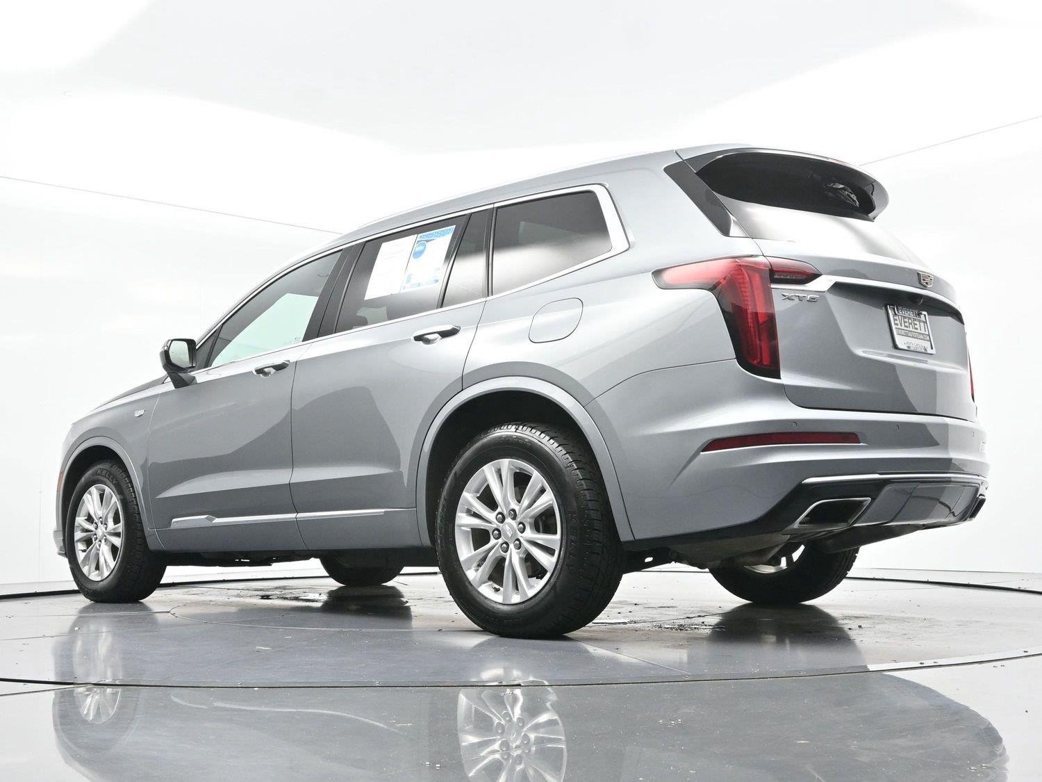 Used 2024 Argent Silver Metallic Cadillac Luxury image 54