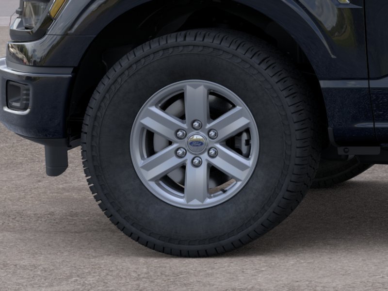 New 2026 Agate Black Metallic Ford XLT image 41