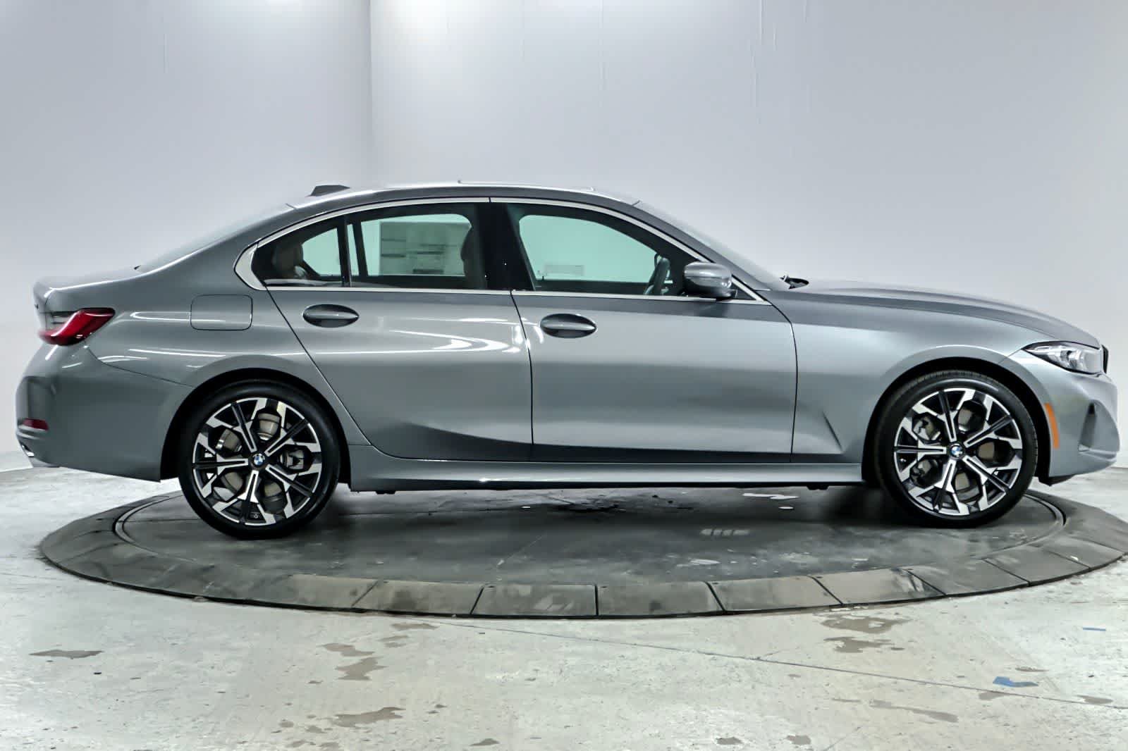 Used 2026 Skyscraper Grey Metallic BMW 330i xDrive image 8