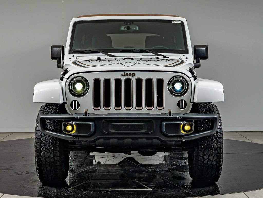 Used 2018 Bright White Clearcoat Jeep Unlimited Sport image 2