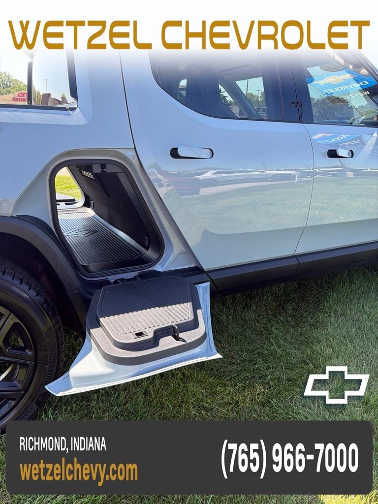Used 2023 Blue Rivian Adventure image 34