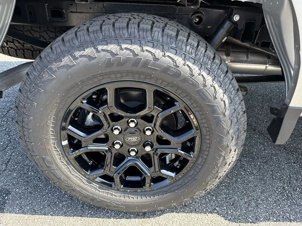 New 2026 Silver Ford XLT image 17