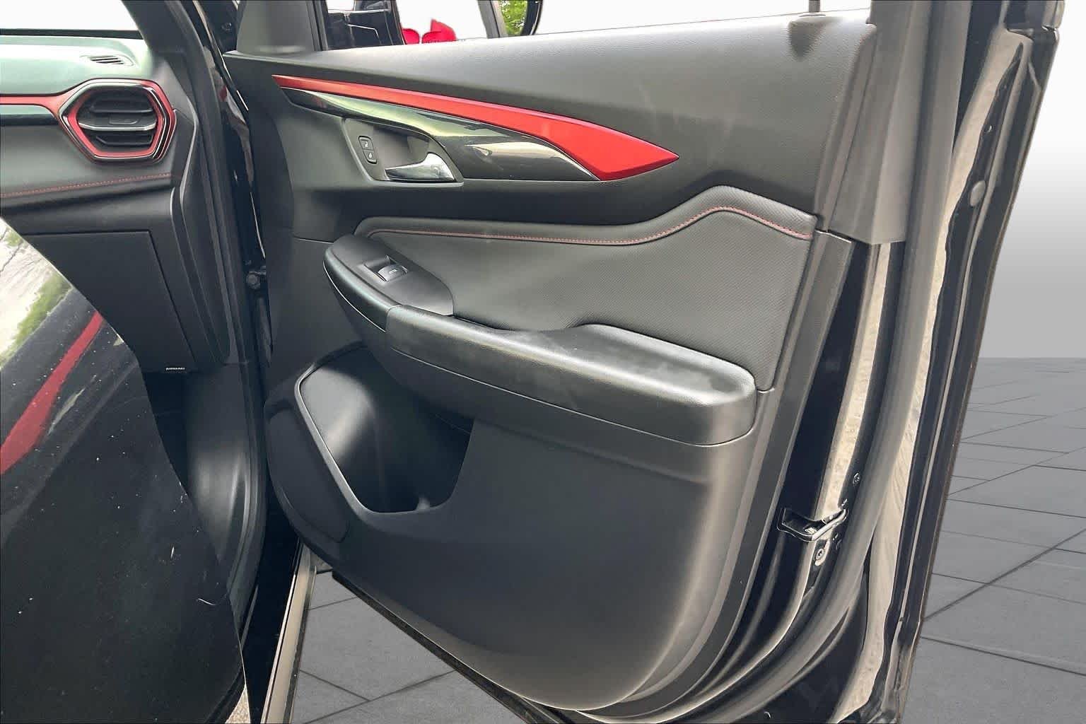 Used 2025 Mosaic Black Metallic Chevrolet RS image 23