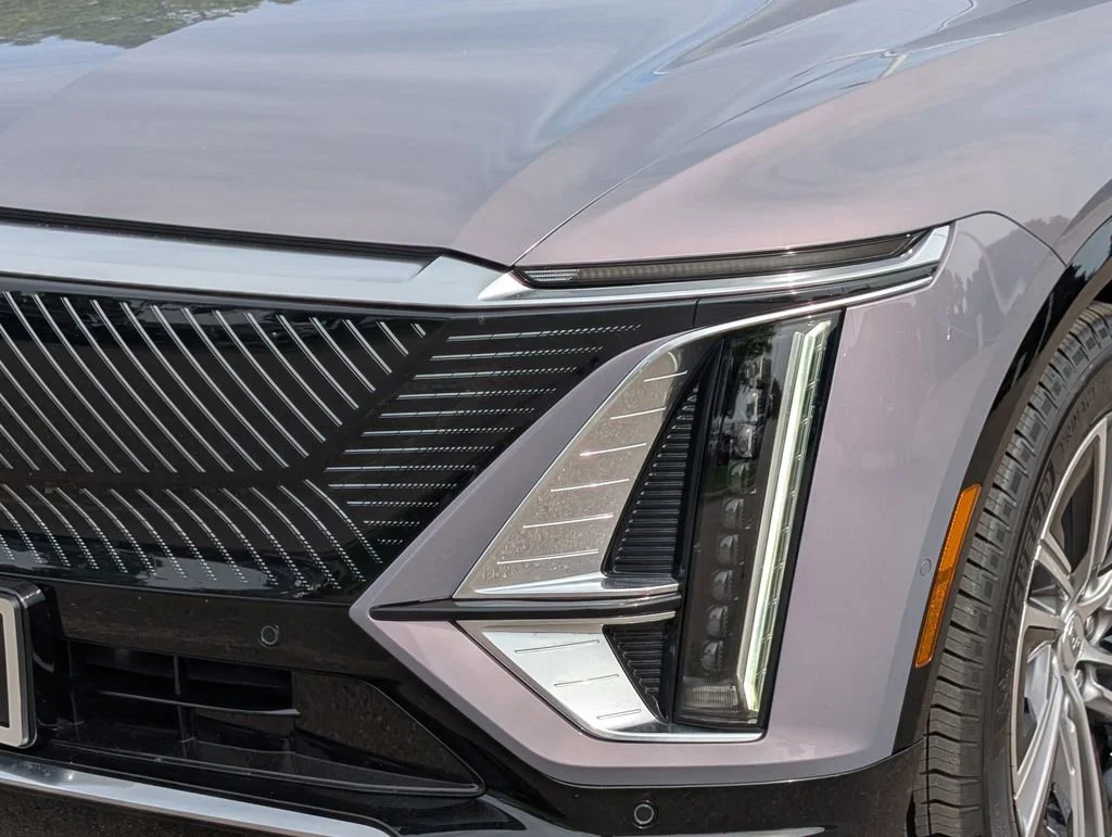 Certified Used 2026 Celestial Metallic Cadillac Premium Luxury image 8