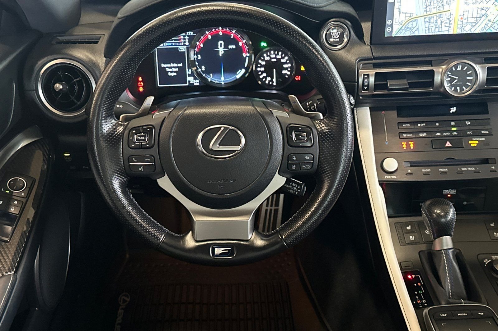 2023 Lexus RC F - Photo 11