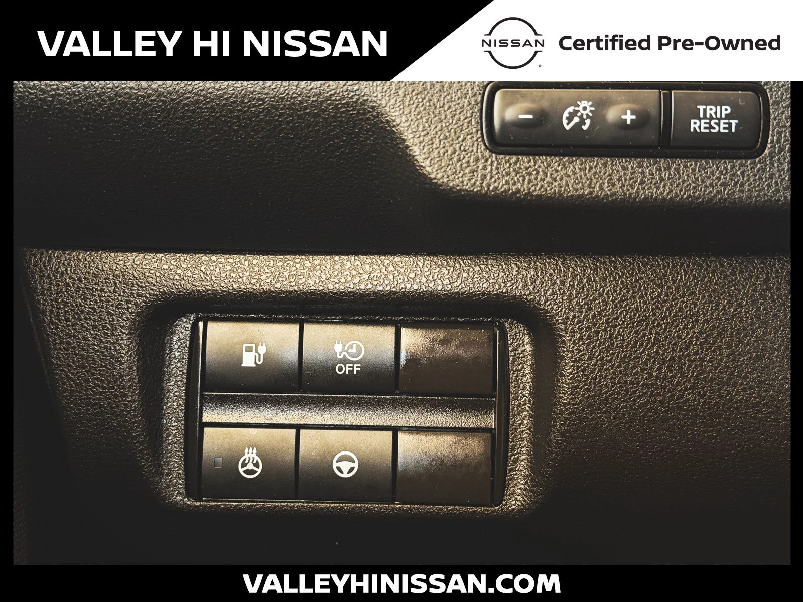 Used 2024 Black Nissan SV Plus image 31