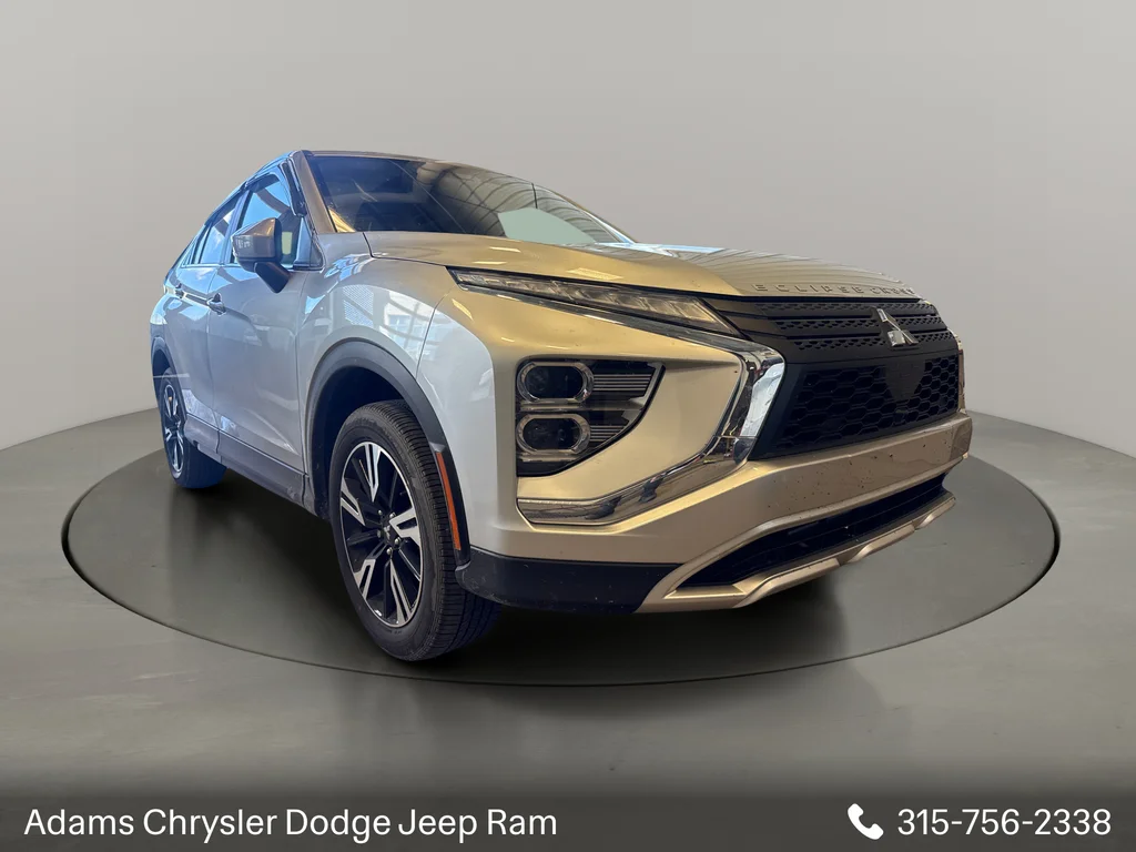 2025 Mitsubishi Eclipse Cross SE S-AWC's photo