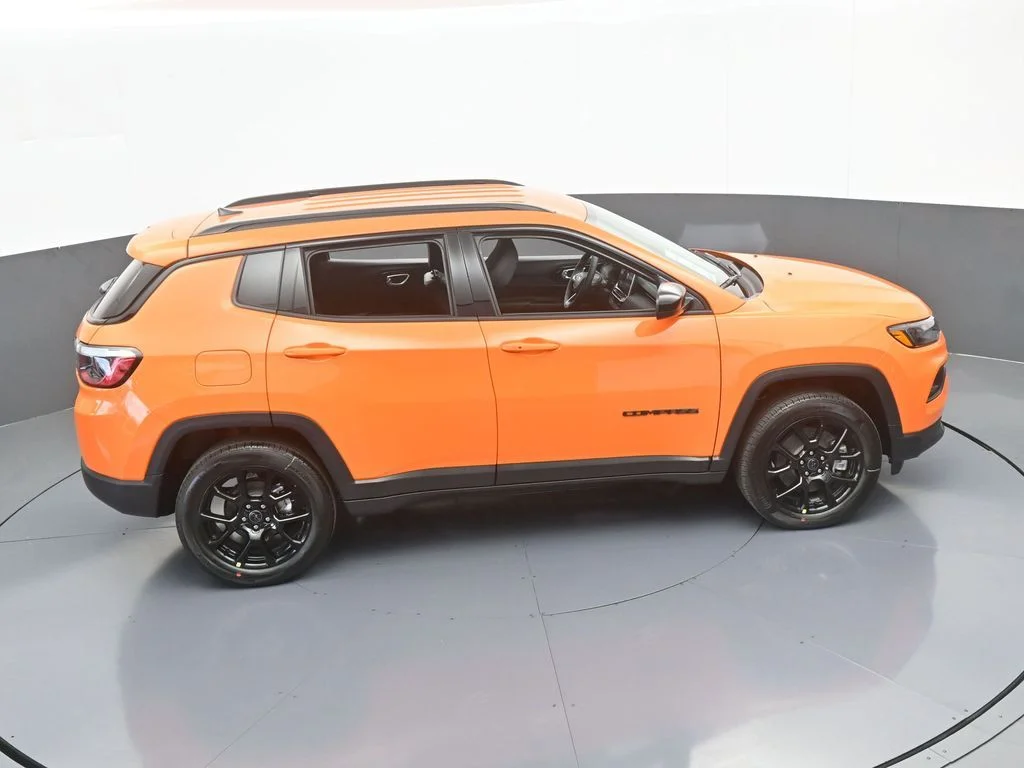 New 2026 Joose (DISC) Jeep Latitude image 45