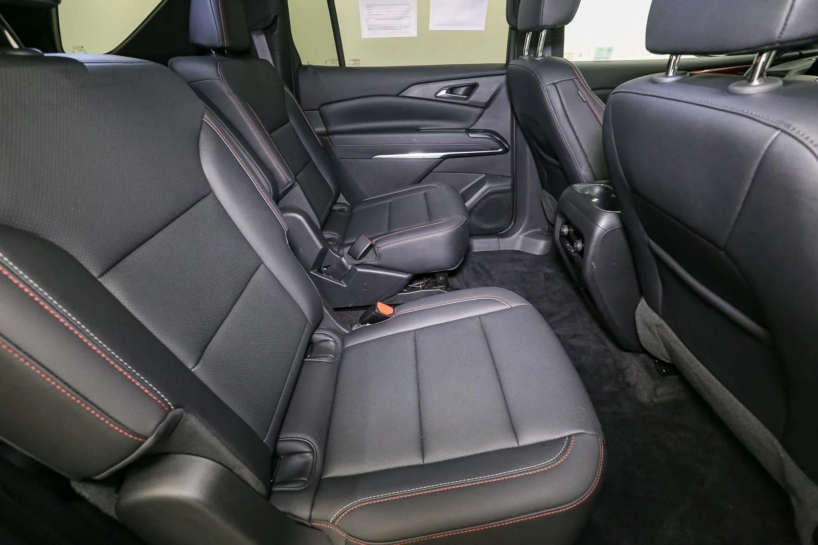 Used 2024 Mosaic Black Metallic Chevrolet AWD Z71 image 21