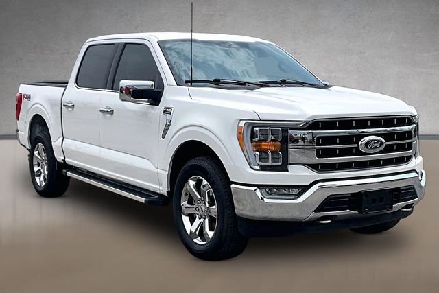 Used 2023 White Ford Lariat image 8