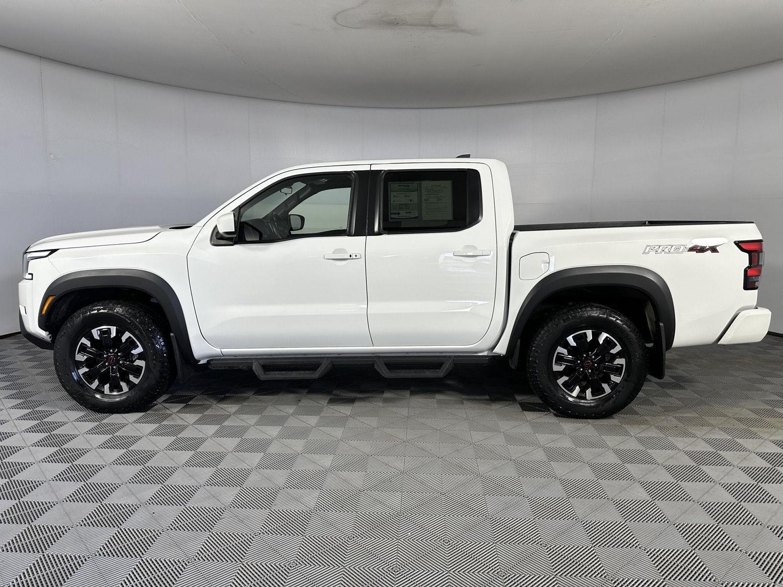 Used 2023 Glacier White Nissan PRO-4X image 18
