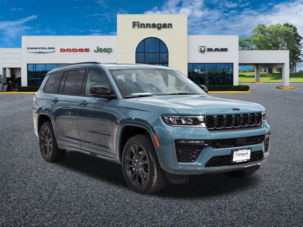 New 2026 Steel Blue Exterior Paint Jeep Limited image 1