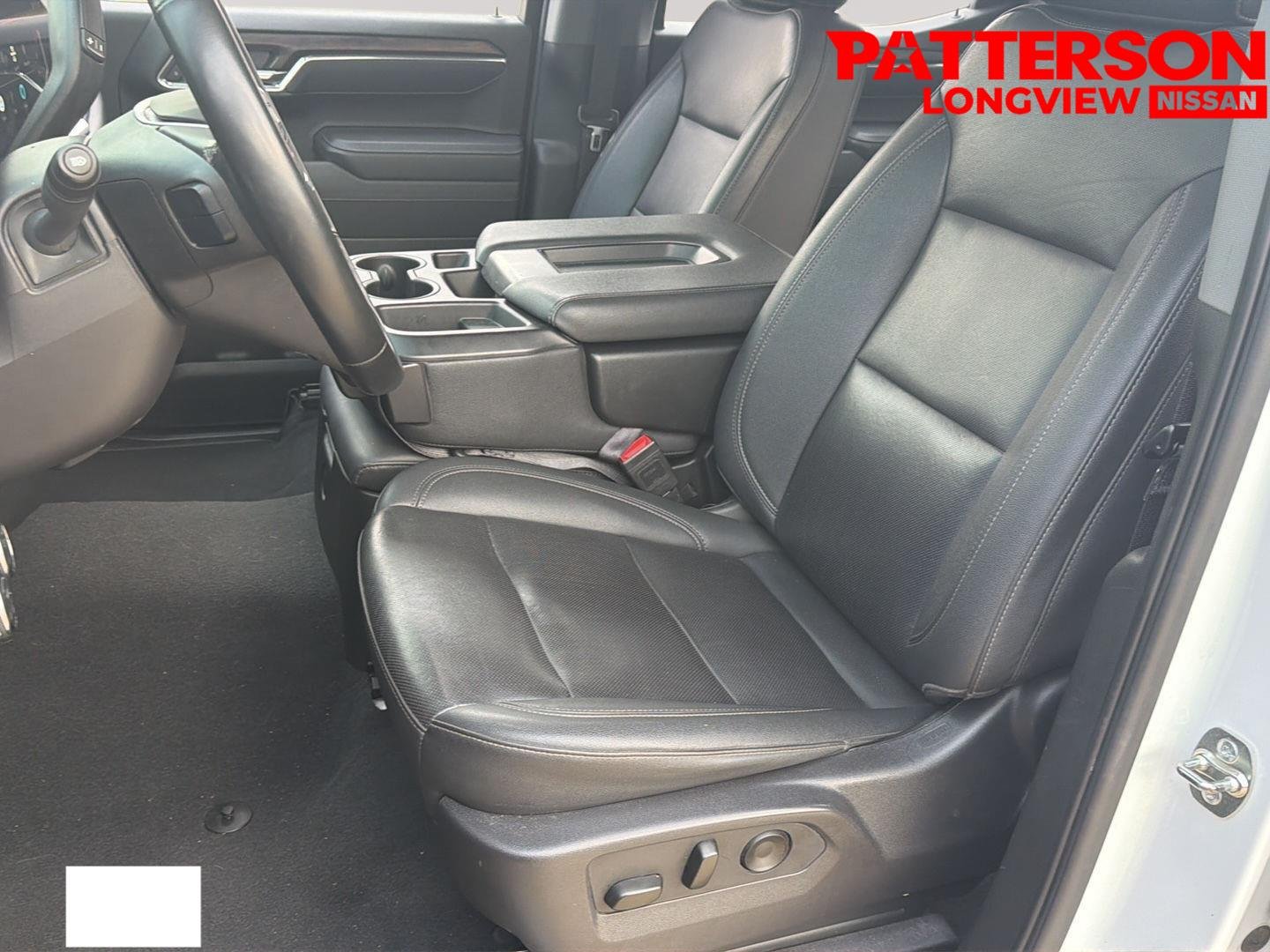 Used 2025 Summit White GMC SLT image 16