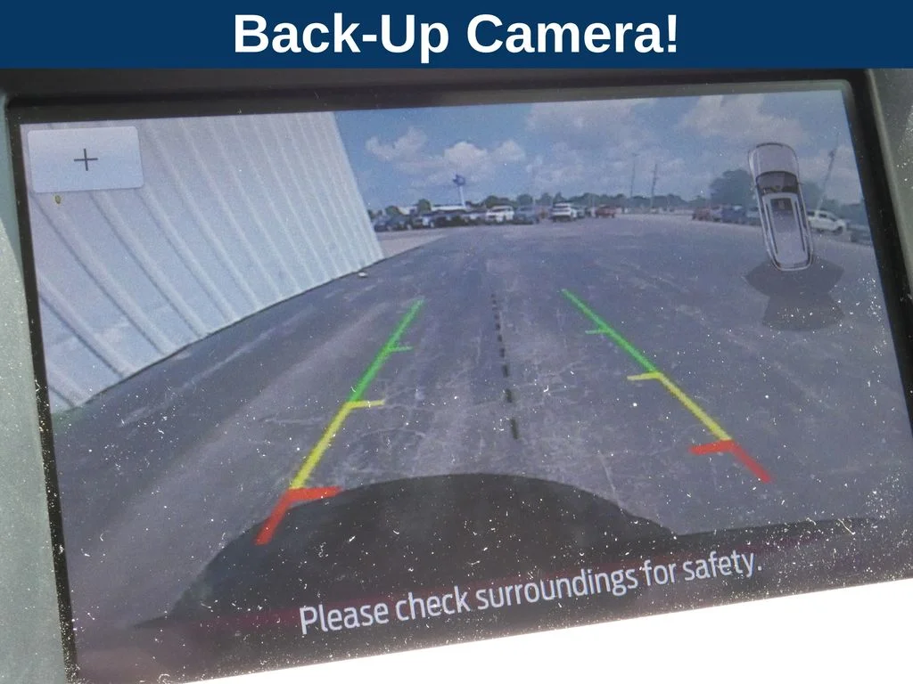 Used 2020 Red Ford SEL image 12