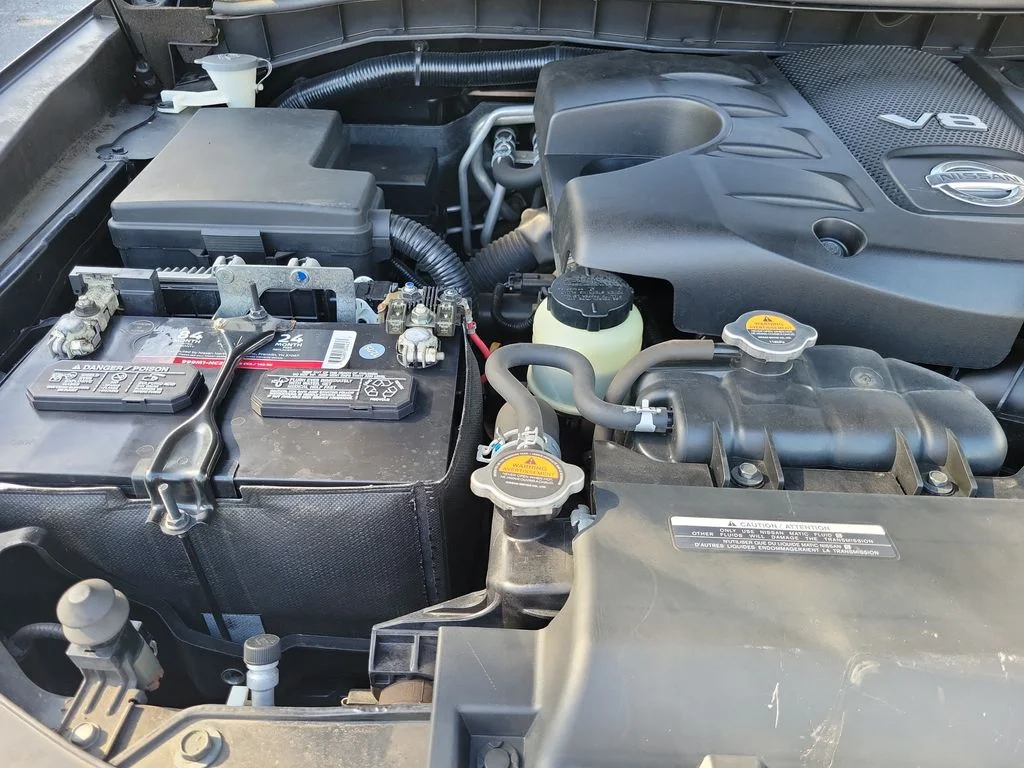 Used 2018 Black Nissan SL image 39