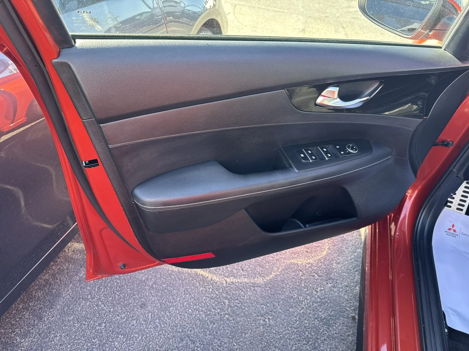 2023 Kia Forte GT-Line - Photo 11